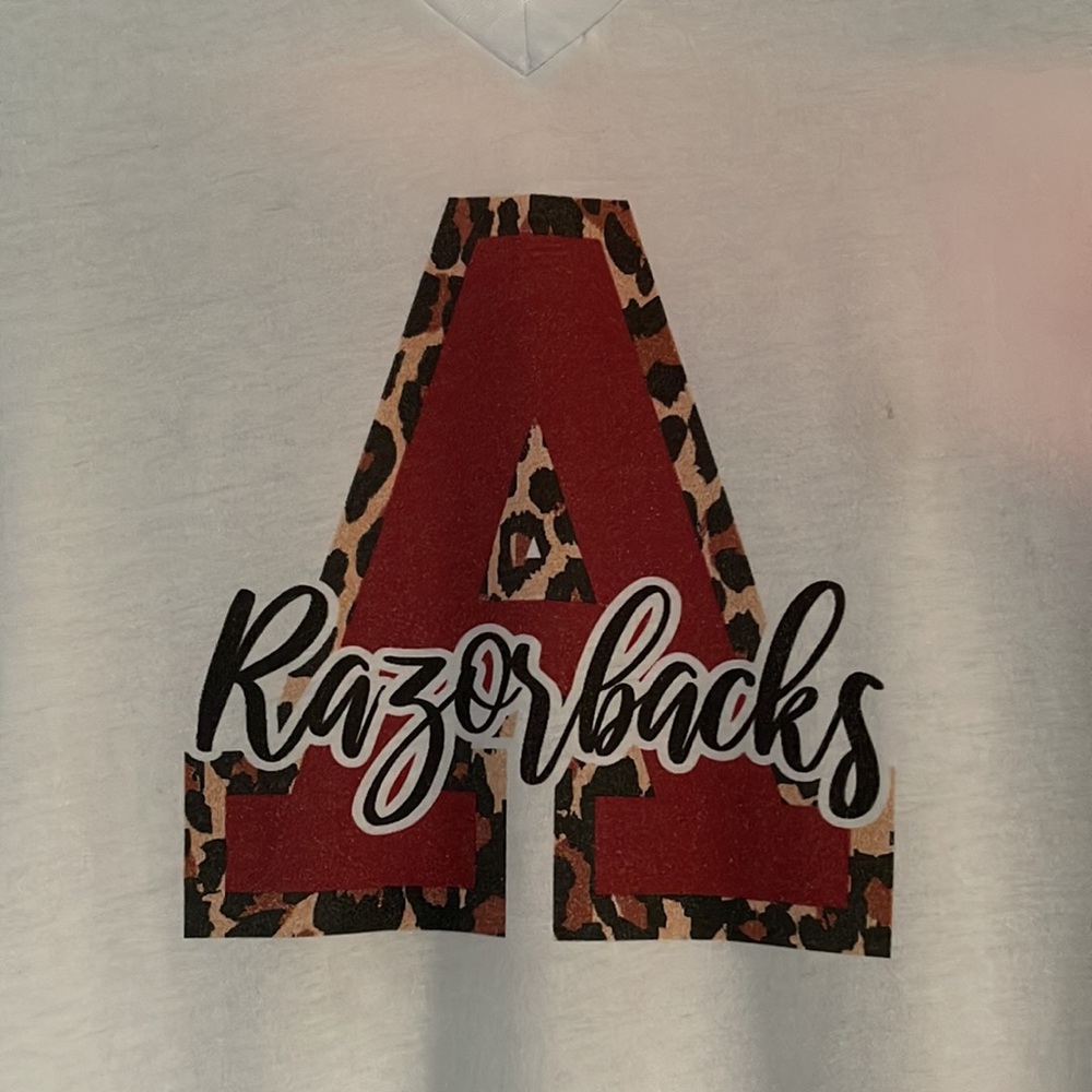 Woo Pig! Razorback t-shirt - Picture 2 of 6